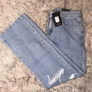 Low slouch Boyfriend jeans